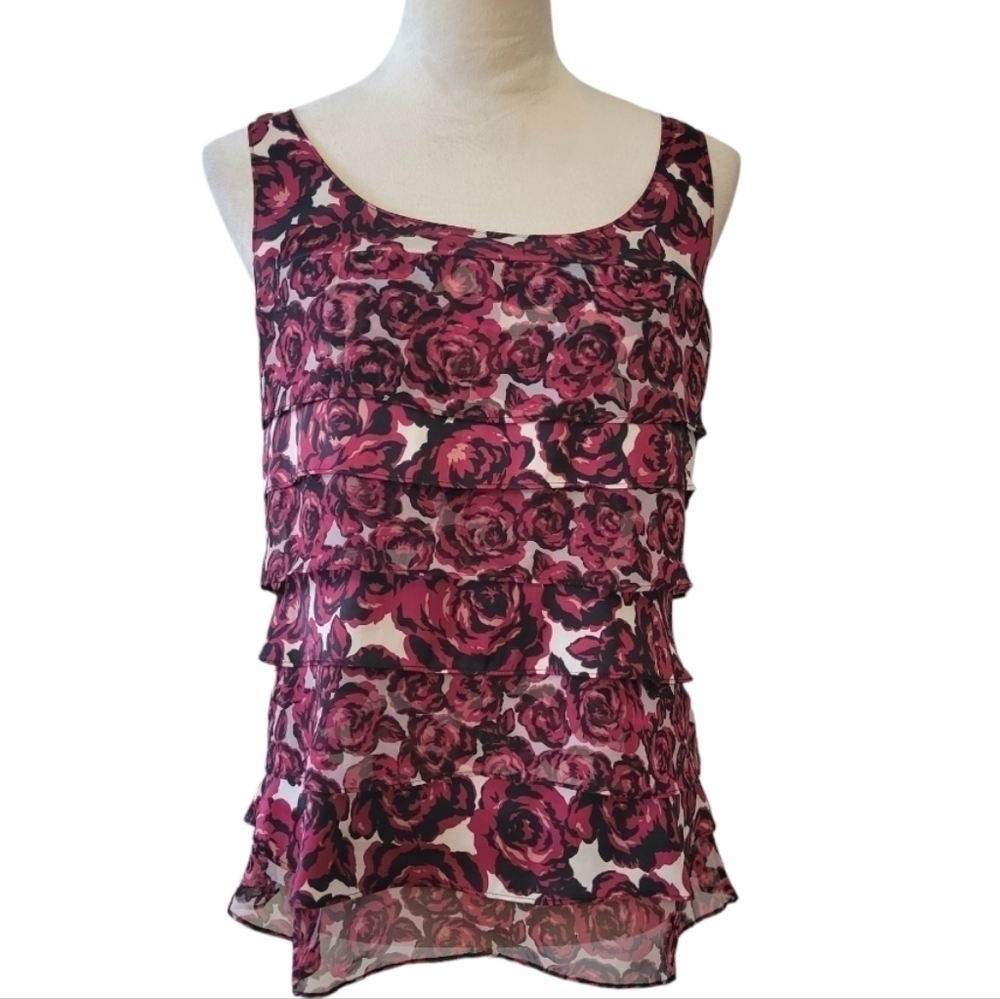 WHBM Floral Print Top‎ Size Small